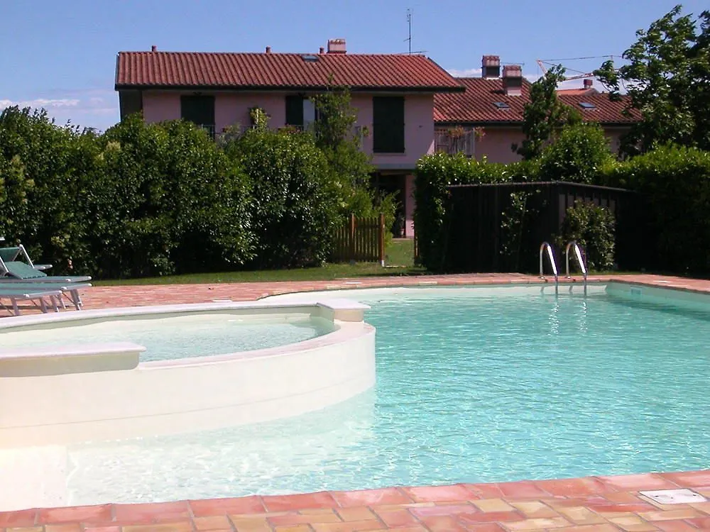 Residence Il Melograno Manerba del Garda 0*,  Italia