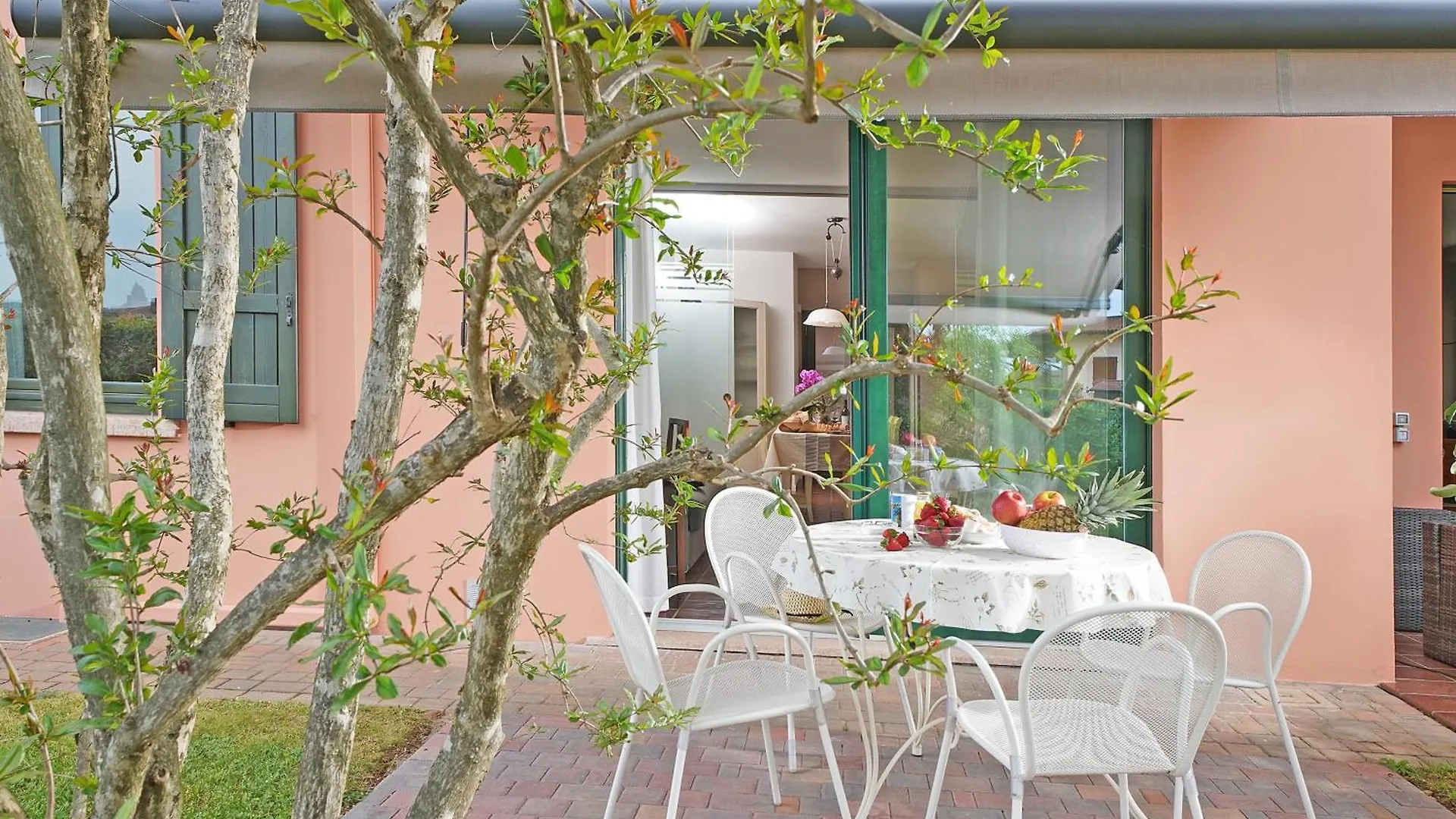 Residence Il Melograno マネルバ・デル・ガルダ 0*,  イタリア